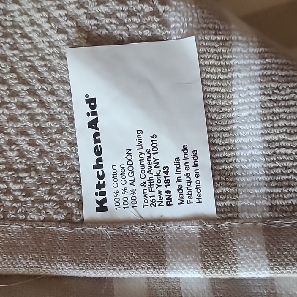 KitchenAid Towels - Picture 6 of 7